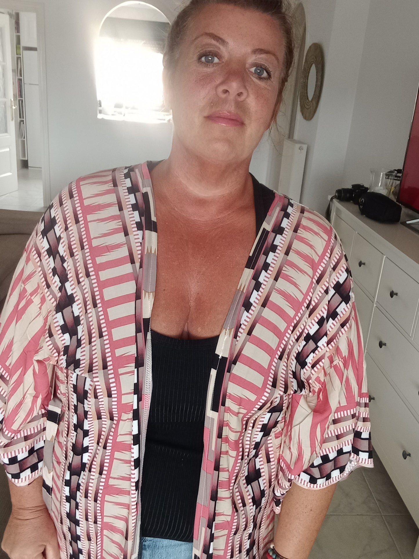Kimono i bomull – Grafiskt mönster i varma toner